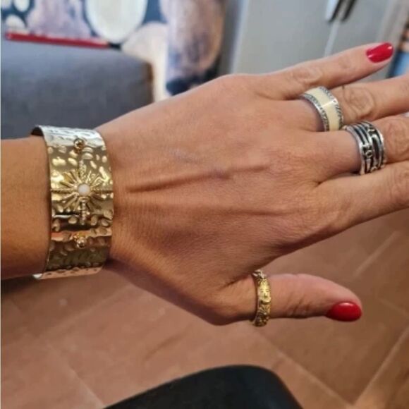 18K Gold Plated Celestial Cuff Bangle Bracelet - Picture 4 of 7